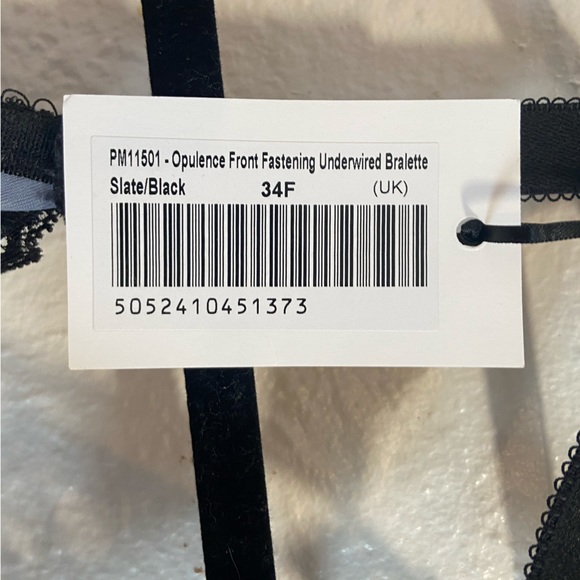 Lovely UK 34F (US 34G) black lace longline racerback front clip bra - Picture 3 of 4